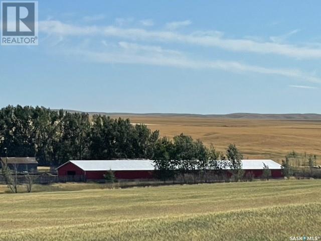 Lamb Farm, Auvergne Rm No. 76, Saskatchewan  S0N 1Z0 - Photo 1 - SK940879