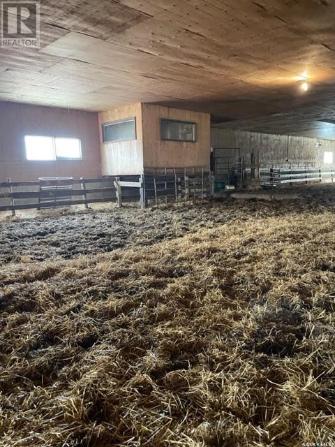 Lamb Farm, Auvergne Rm No. 76, Saskatchewan  S0N 1Z0 - Photo 4 - SK940879