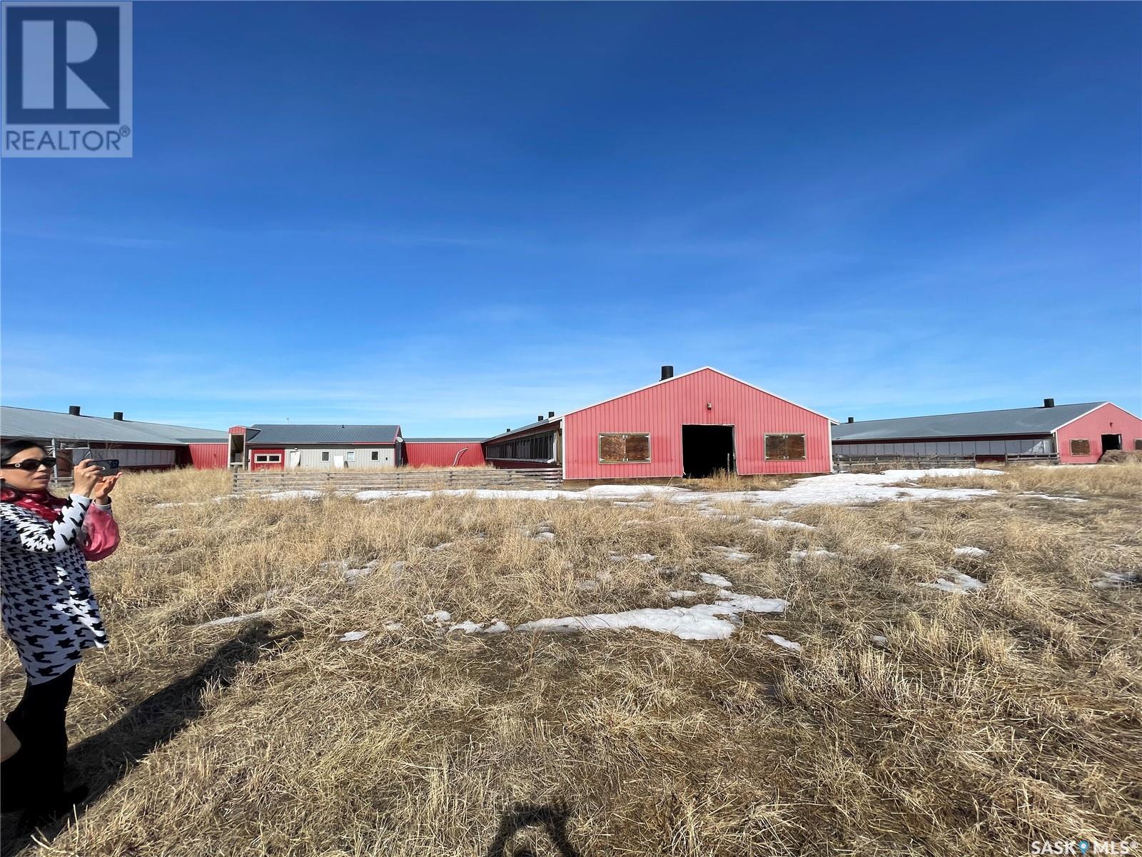 Pig-Barn, Excelsior Rm No. 166, Saskatchewan  S0H 4J0 - Photo 2 - SK942658